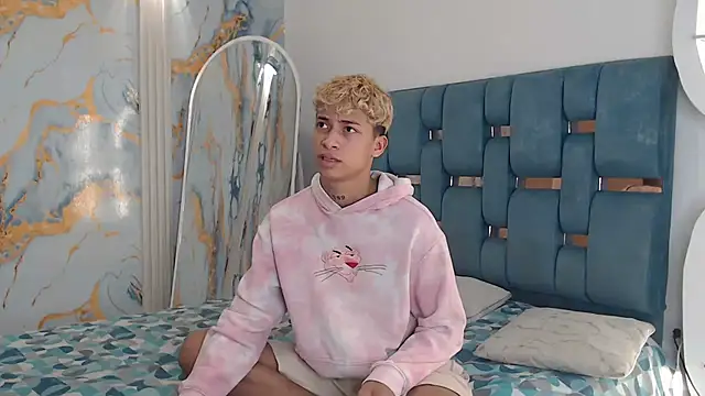 GOLD BOYS online show from April 15, 5:24 am