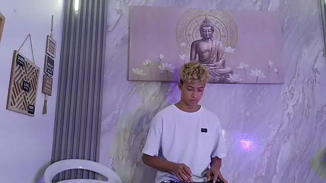 GOLD BOYS online show from April 19, 7:53 am