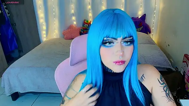 maliciaXpoison online show from May 27, 2:41 am