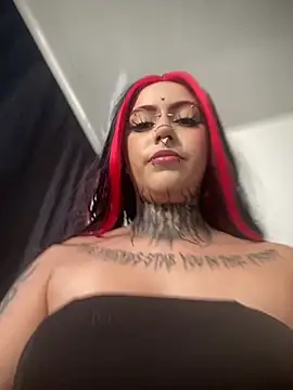 maliciaXpoison online show from March 15, 10:06 pm