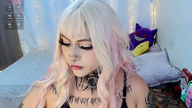 maliciaXpoison online show from March 20, 9:49 pm