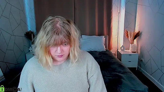 luna c0ra online show from April 4, 1:12 am