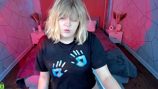 luna c0ra online show from March 26, 1:04 am