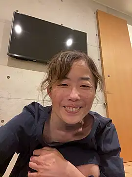 hanaworld online show from June 3, 9:10 am