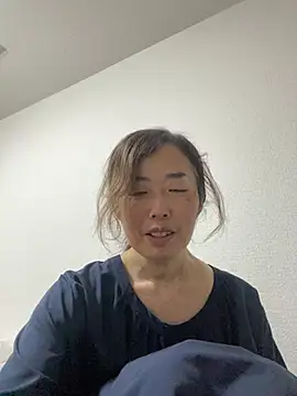 hanaworld online show from April 29, 1:37 pm