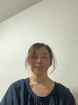 hanaworld online show from April 30, 2:13 pm