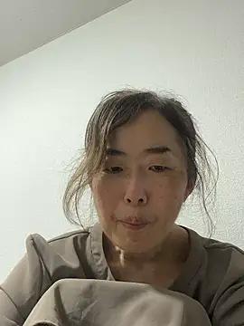 hanaworld online show from May 4, 3:48 pm