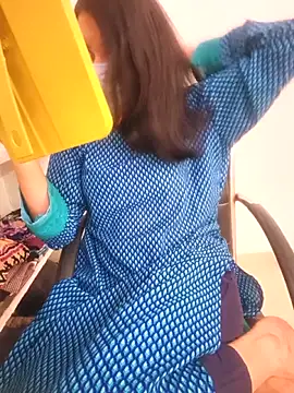 tanzum khan3202 online show from April 15, 6:30 am