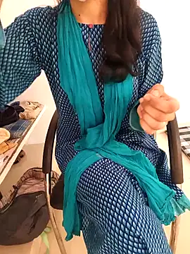 tanzum khan3202 online show from March 29, 7:10 am