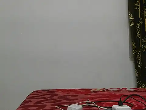 liliy 00 online show from May 15, 1:42 pm