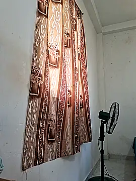 Queen Saara online show from March 24, 4:34 am