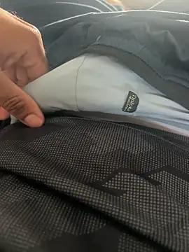 Snapshot of twink231 chatting on April 3, 12:33 pm twink231 online show from April 3, 12:33 pm