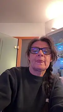 Dance Lady online show from March 29, 7:48 pm