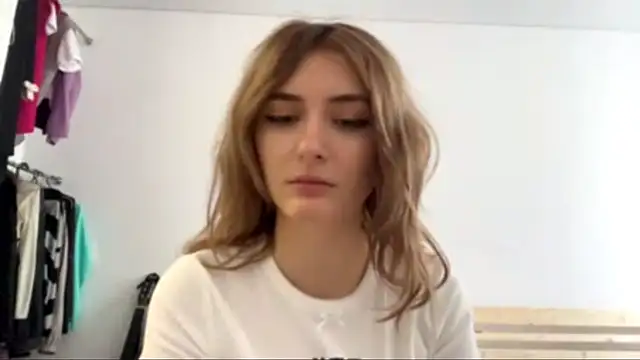 Snapshot of TakenTrumpet chatting on February 28, 11:43 am TakenTrumpet online show from February 28, 11:43 am