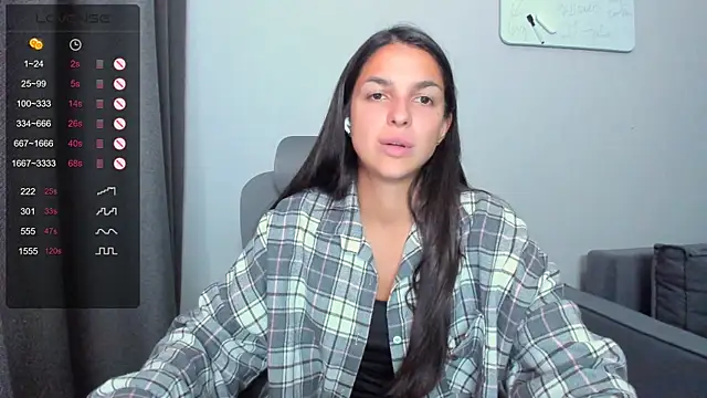 Snapshot of AngelGabe chatting on June 21, 7:14 am AngelGabe online show from June 21, 7:14 am