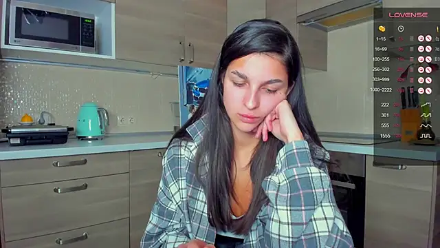 Snapshot of AngelGabe chatting on February 20, 4:31 pm AngelGabe online show from February 20, 4:31 pm