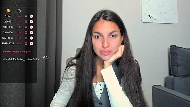 Snapshot of AngelGabe chatting on June 27, 9:43 pm AngelGabe online show from June 27, 9:43 pm