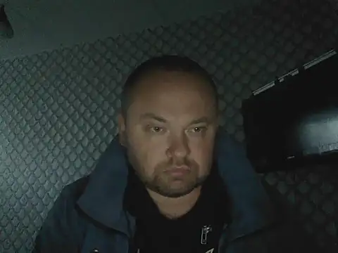 Snapshot of Rob1874 chatting on February 17, 3:09 pm Rob1874 online show from February 17, 3:09 pm