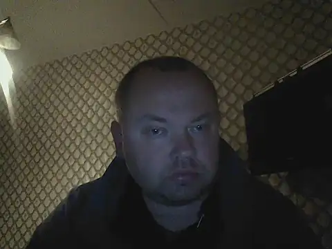 Snapshot of Rob1874 chatting on February 21, 10:56 pm Rob1874 online show from February 21, 10:56 pm