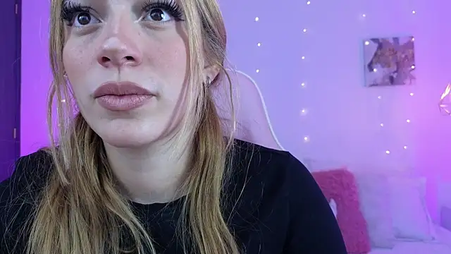 Emma softt online show from April 8, 5:42 am