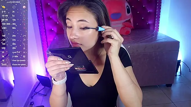 amy ker m online show from March 5, 9:33 pm