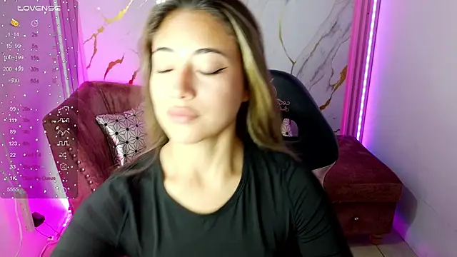 amy ker m online show from July 1, 1:11 pm