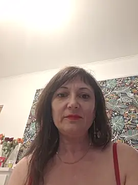 SaraGina online show from March 6, 8:04 pm