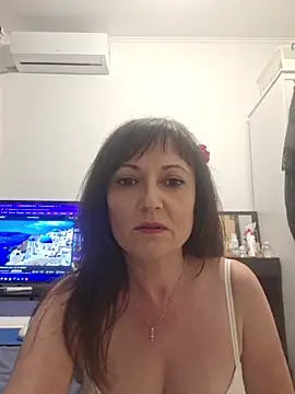 SaraGina online show from March 14, 1:39 pm