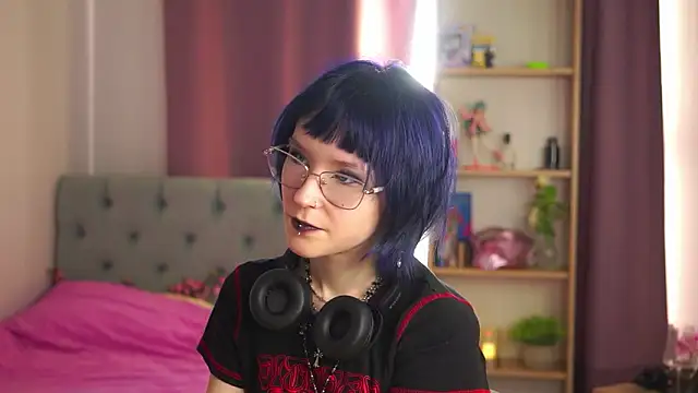 Cyber psych0 online show from March 15, 1:40 pm