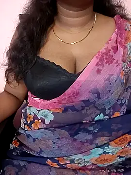 Snapshot of Sravani_ chatting on February 28, 5:51 am Sravani online show from February 28, 5:51 am