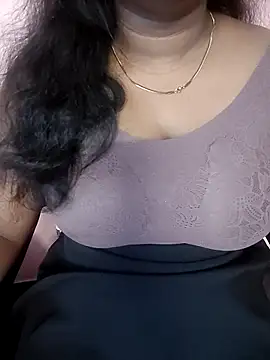 Snapshot of Sravani_ chatting on March 2, 9:38 am Sravani online show from March 2, 9:38 am