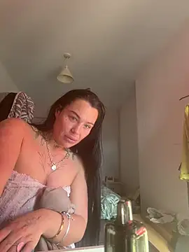 Darkfantisyx online show from April 2, 12:45 pm