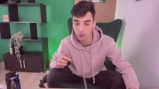 Slendy Knox online show from February 28, 1:00 pm