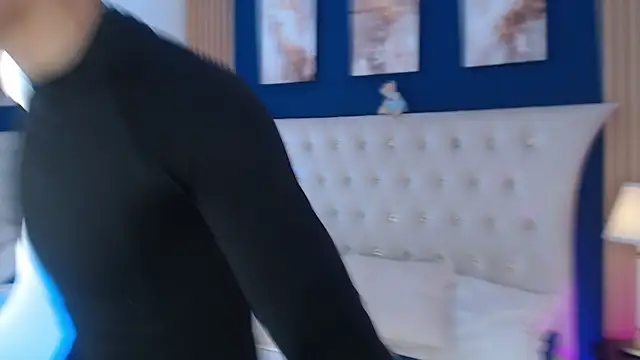 Aiden Rivers  online show from April 10, 12:45 pm