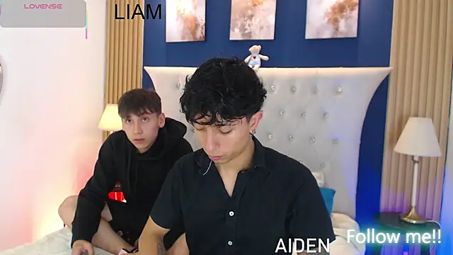Snapshot of Aiden_Rivers_ chatting on May 26, 12:58 pm Aiden Rivers online show from May 26, 12:58 pm