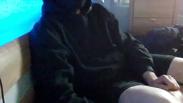 Blackklu online show from March 29, 3:46 pm