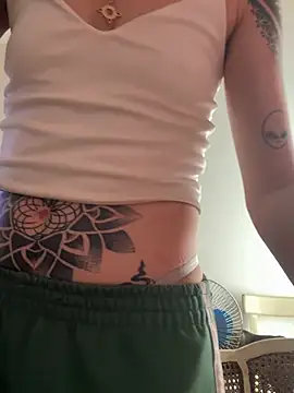 FrutillitaXX online show from April 9, 1:17 pm