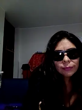 venus-marte online show from March 8, 6:28 am