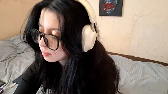 MindyMinty online show from February 27, 3:07 am