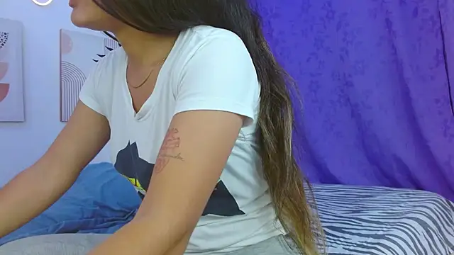 Miss Ariel online show from February 24, 2:56 am