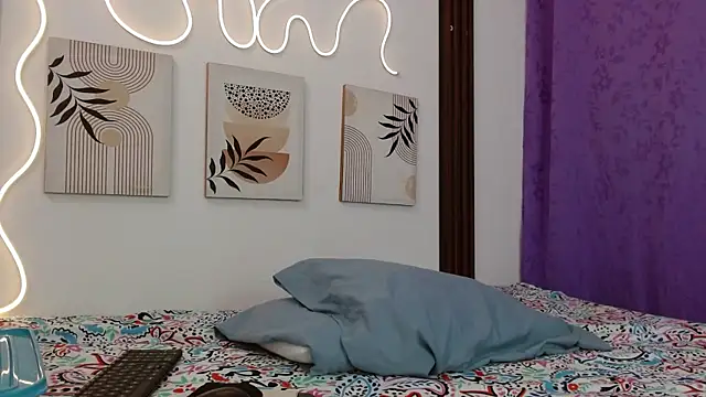 Miss Ariel online show from February 18, 4:10 am