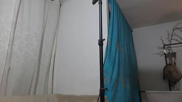 Snapshot of Dani-brown chatting on June 29, 11:59 pm Dani-brown online show from June 29, 11:59 pm