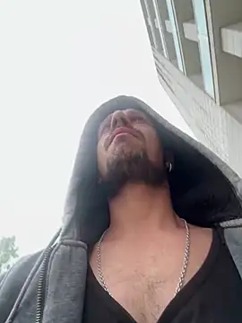 vieiratiago963 online show from May 10, 5:04 pm