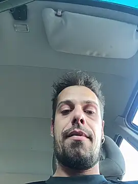 vieiratiago963 online show from May 17, 5:13 pm
