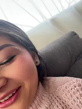 Aylin fire online show from March 15, 2:57 pm