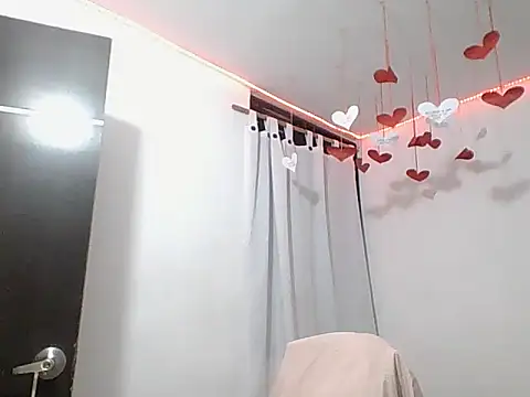 Lia1224 online show from February 16, 6:06 pm