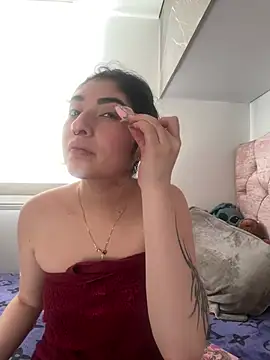 Kattengel  online show from March 20, 10:11 pm