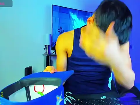 Lyam Russo online show from March 24, 4:23 am