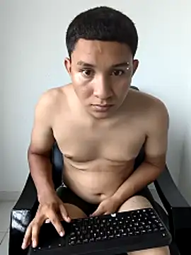 Johan bezoss online show from February 17, 7:44 pm