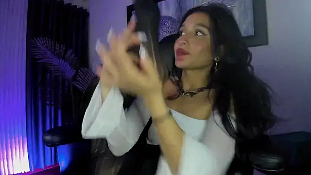 ZoeConti online show from April 14, 8:36 pm